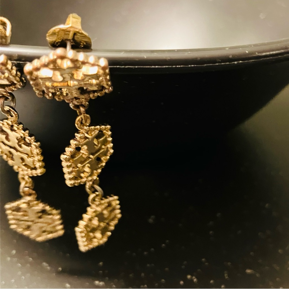 Tory Burch- Hex Logo 3 Tier Drop Stud Earrings in Gold. EUC. - Picture 3 of 7